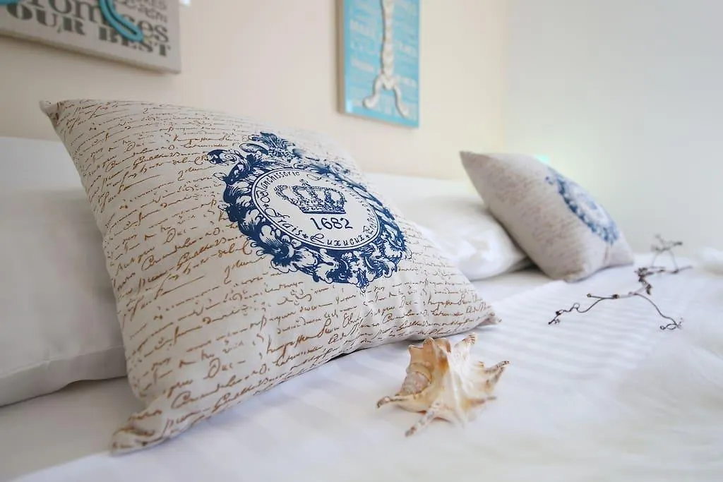 Oleandra Apartments Drage