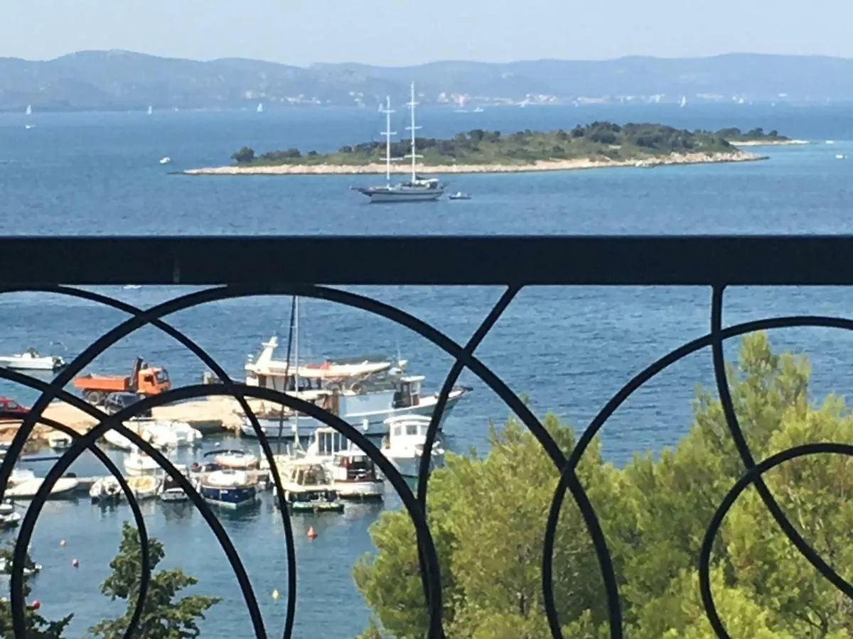 Oleandra Apartments Drage