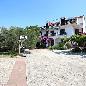 krevet i doručak Bed&Breakfast Drage, Drage